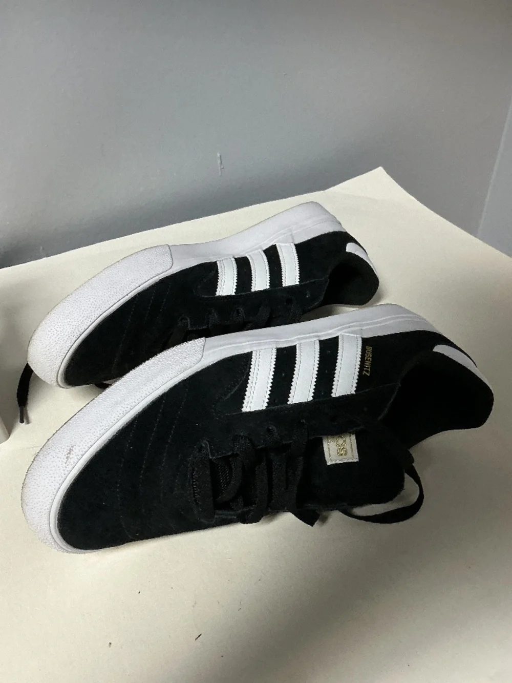 Adidas Busenitz Men’s Black and White Suede Sneakers Size 11.5.